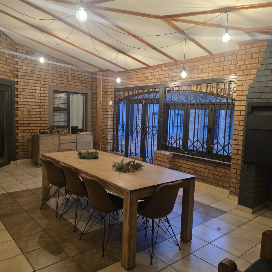4 Bedroom Property for Sale in Kuruman Northern Cape